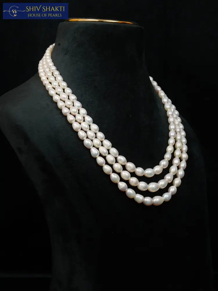 Beautiful Oval Pearl 3 Lines Necklace / Mala