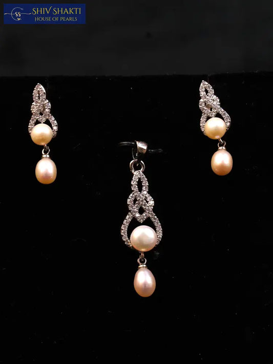 Beautiful Pearl Drop