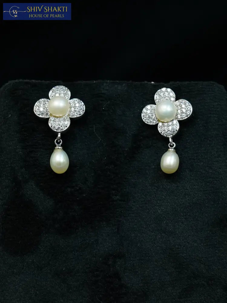 Elegant Pearl Blossom Earring Pearl Earrings