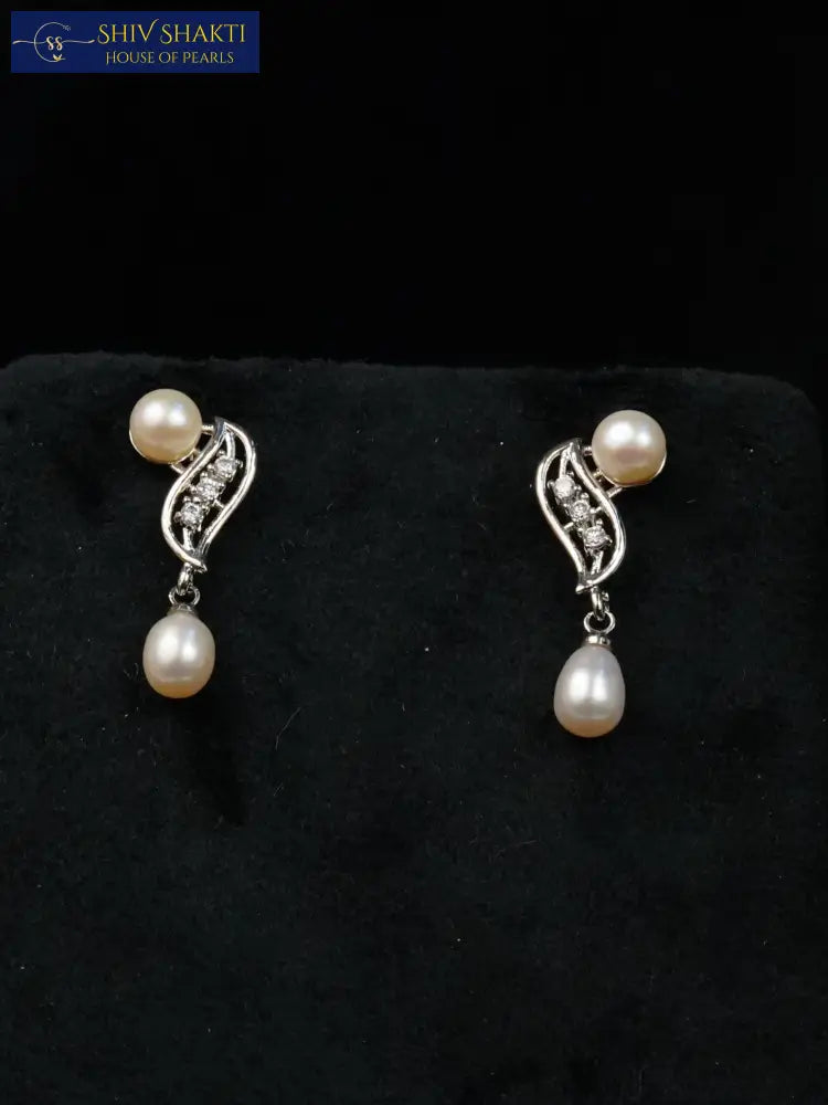 Korean Necklace Pearl Necklace / Mala