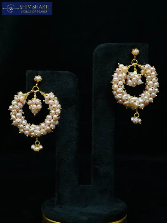 moti kanganas Pearl Earrings
