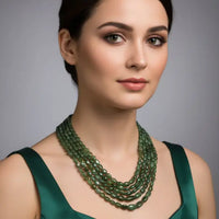 5 Lines Bold Emerald Gemstones