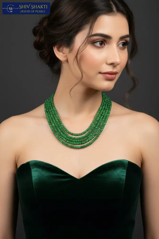 5 Lines classic Emerald Necklace