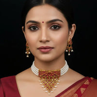 Alluring Pearl Necklace