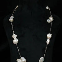 Baroque Heavy Pearl Mala