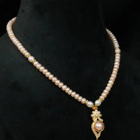 Beautiful Korean Pearl Necklace Pearl Necklace / Mala