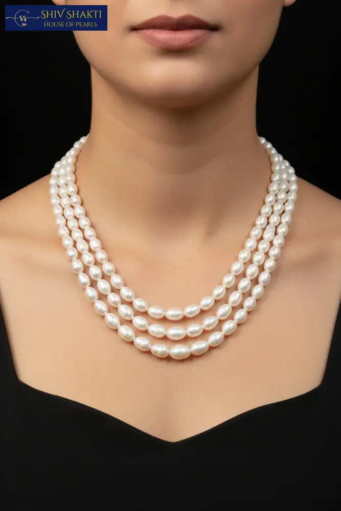 Beautiful Oval Pearl 3 Lines Necklace / Mala