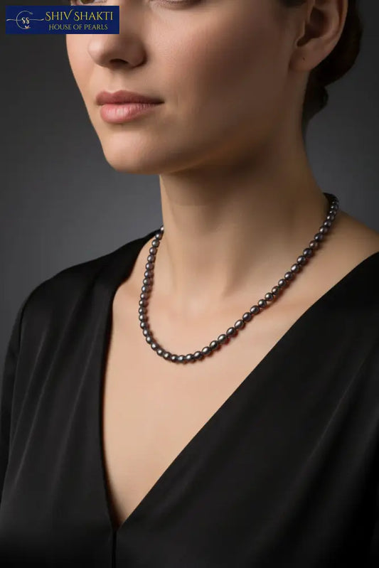 Black Pearl Radiance Necklace / Mala