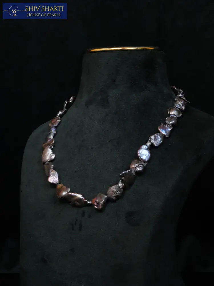 Black Unique Pearl Necklace Necklace / Mala