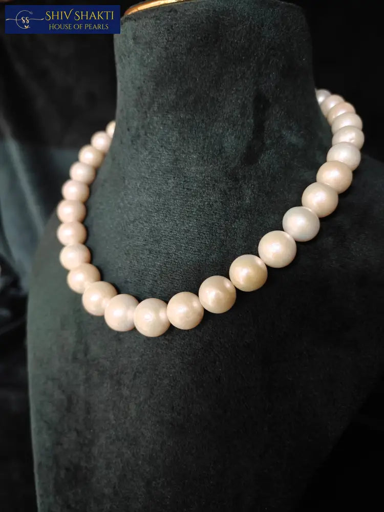 Bold Round Pearl Necklace / Mala