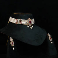 Choker Refined Radiance