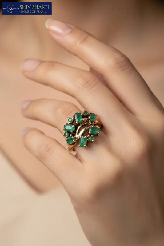 Class with Emerald Ring Silver Jewellery