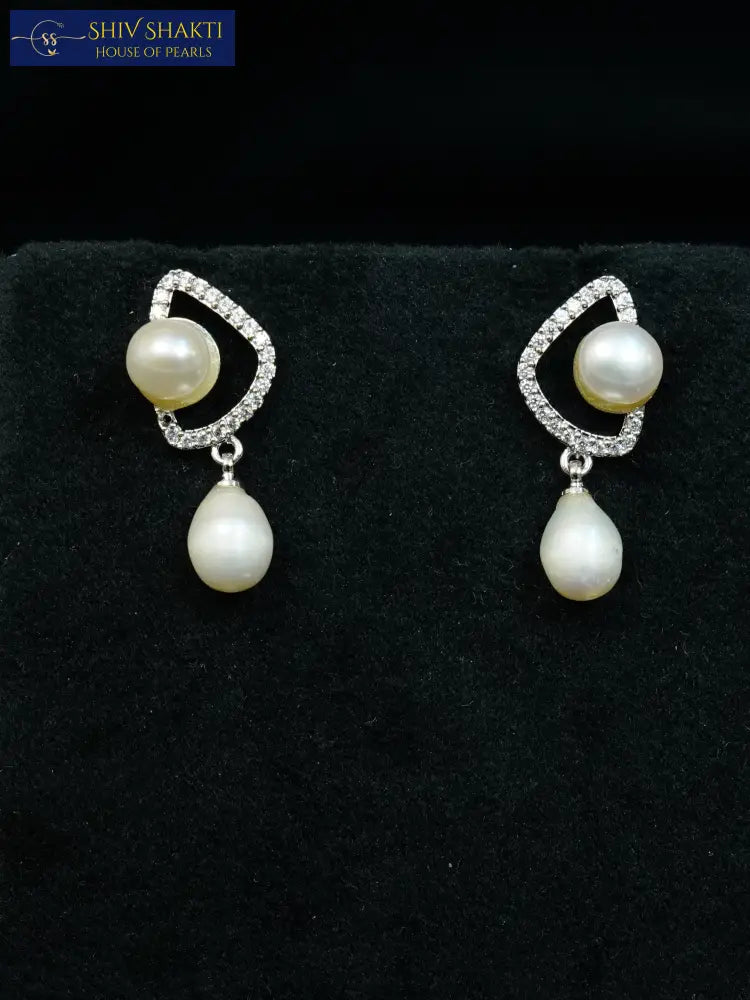 Dewdrop Pearl Dangle Pearl Earrings