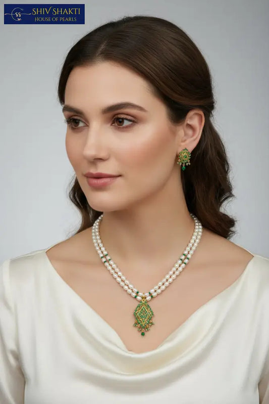 Diamond classic Pearl pendant Pearl Necklace / Mala