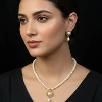 Elegant Single line Pearl Pearl Necklace / Mala