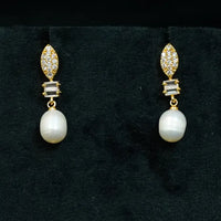 Golden Leaf Pearl Earring Pearl Earrings
