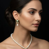 Green Onyx Necklace Pearl Necklace / Mala