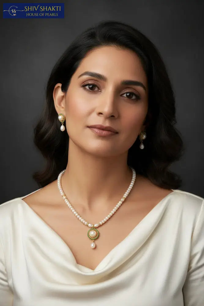 Green Onyx Pearl Necklace Necklace / Mala