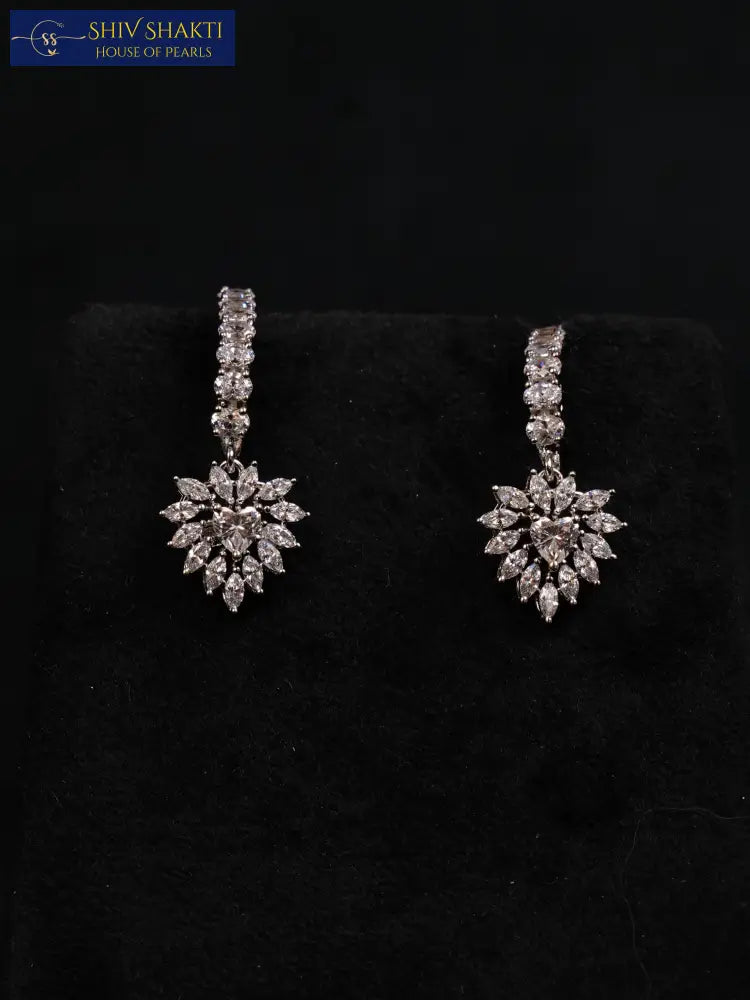 Modern 92.5 Silver Necklace