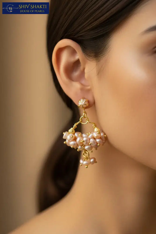 moti gucchha Gold Pearl Earrings