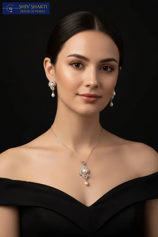 Ocean Whisper Locket