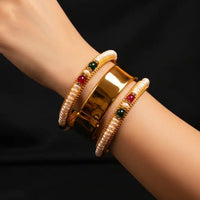 Onyx Stone with Pearls