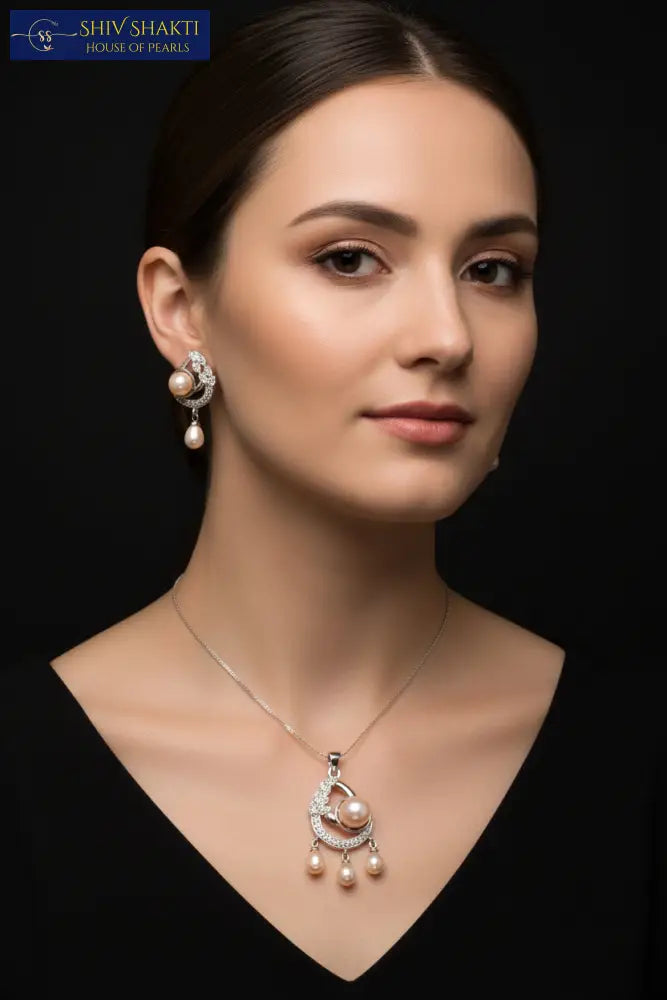 Opaline Crown Locket