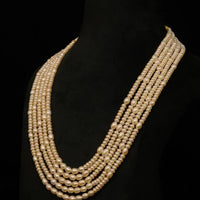 Oval and flat Pearl Necklace Necklace / Mala