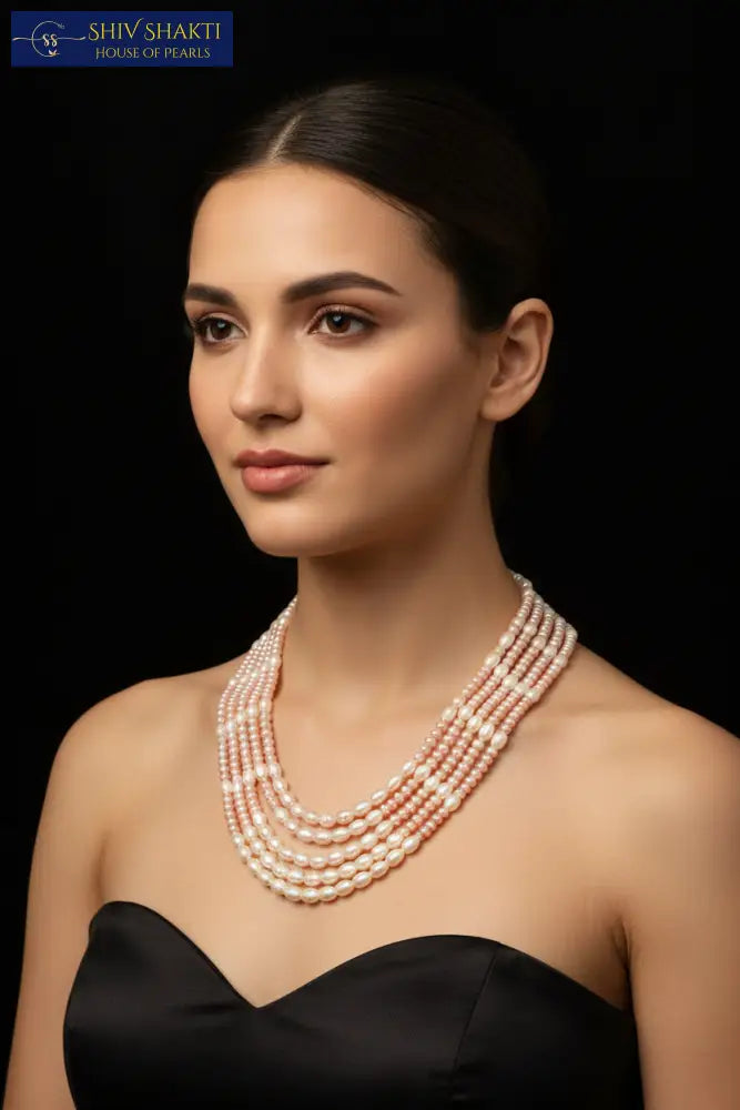 Oval and Flat Pearl Necklace Necklace / Mala