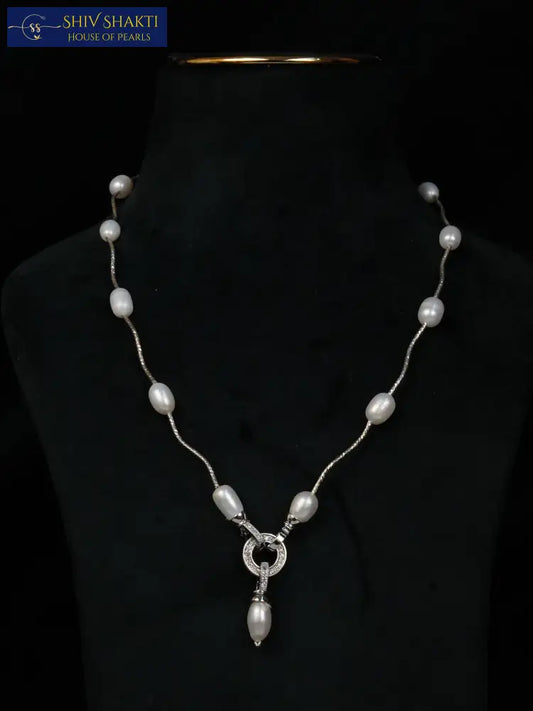 Oval Pearl Mala with Locket