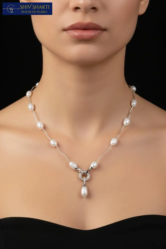 Oval Pearl Mala with Locket