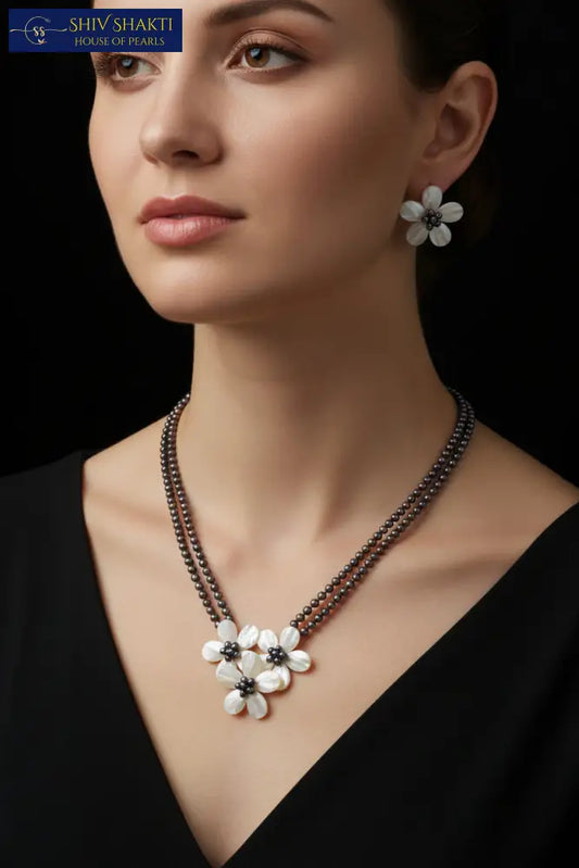 Oyster Pearl in Blue n Gray