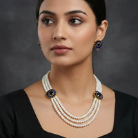 Pearl Brooch With Blue Sapphire