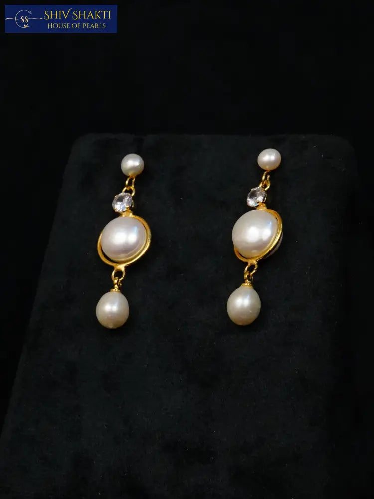 Pearl Drop Pendant Necklace / Mala