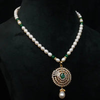 Pearl with Party Pendant Necklace / Mala