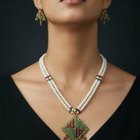 Perfect Square Pearl Pendant Pearl Necklace / Mala