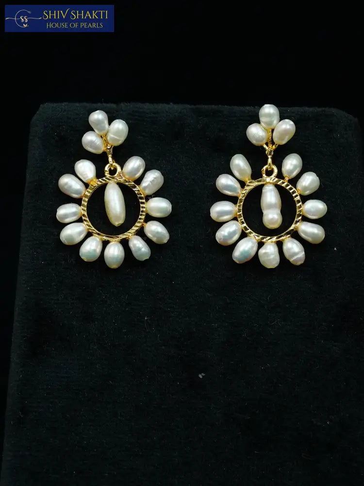 petal dangle earrings Pearl Earrings