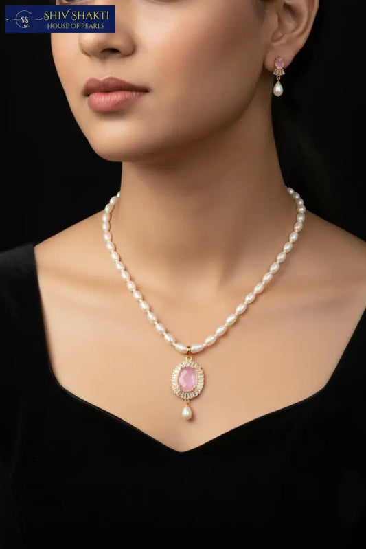 Rose Quarts Pendant with Pearl Necklace / Mala