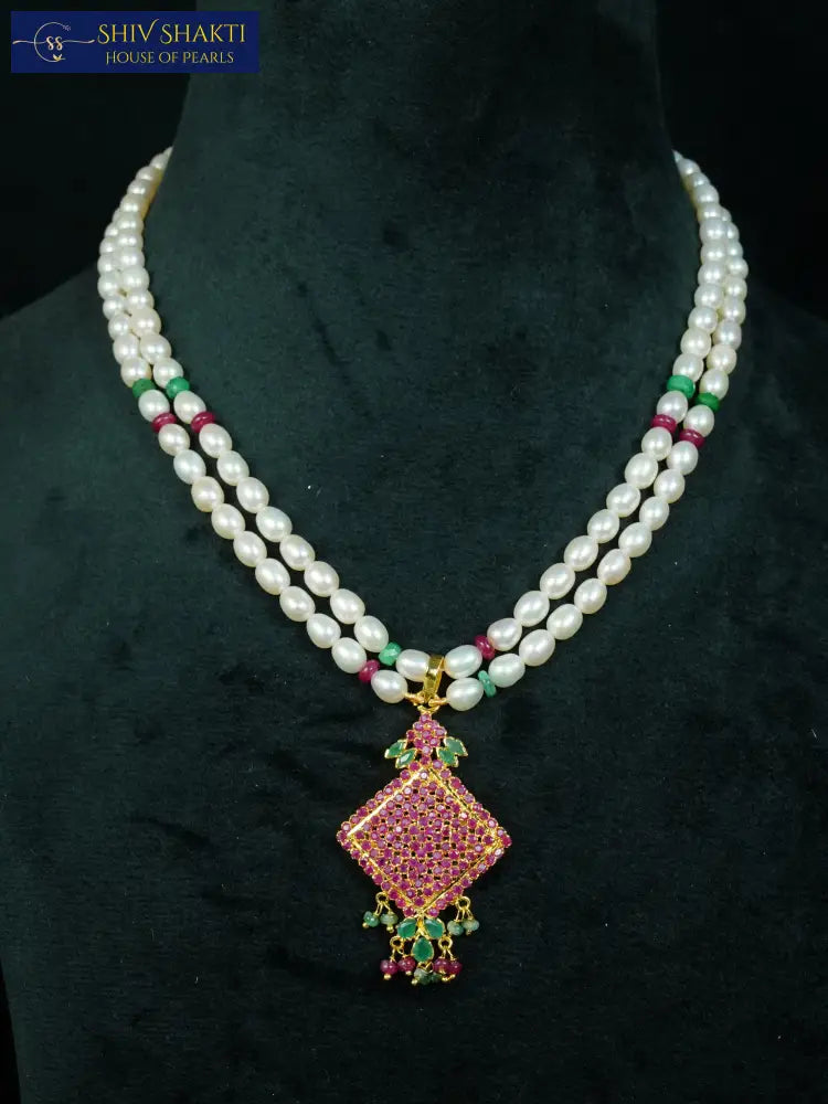 Ruby Emerald Pearl Necklace Pearl Necklace / Mala