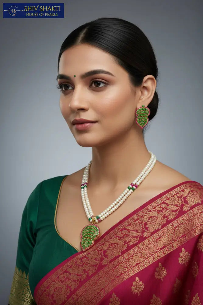 Ruby Emerald Pendand Set Pearl Necklace / Mala