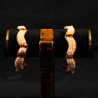 Wave Seed Pearl Bangle