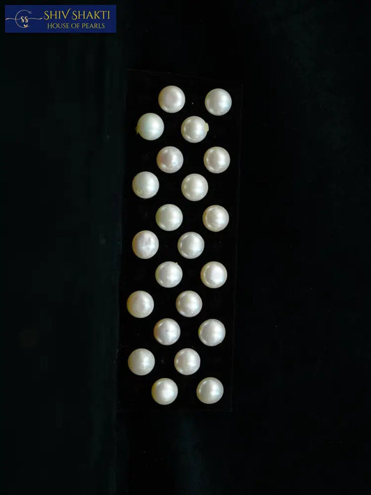 White Pearl studs Pearl Studs