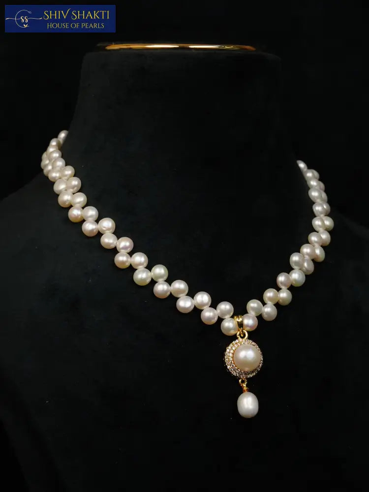 Zig Zag Button Pearl Set Necklace / Mala
